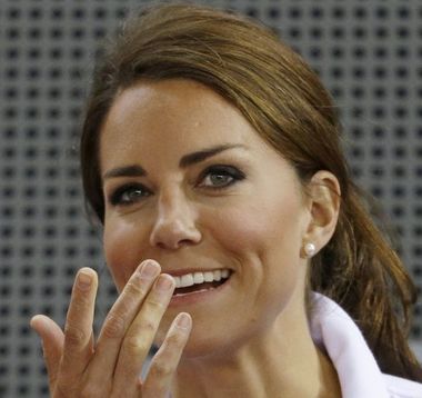 Catherine Duchess Of Cambridge Pregnant 2012