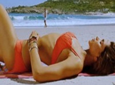 Deepika Padukone Bikini In Cocktail Movie