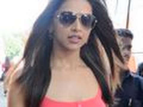 Deepika Padukone Bikini In Housefull