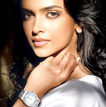 Deepika Padukone Wallpapers In Saree
