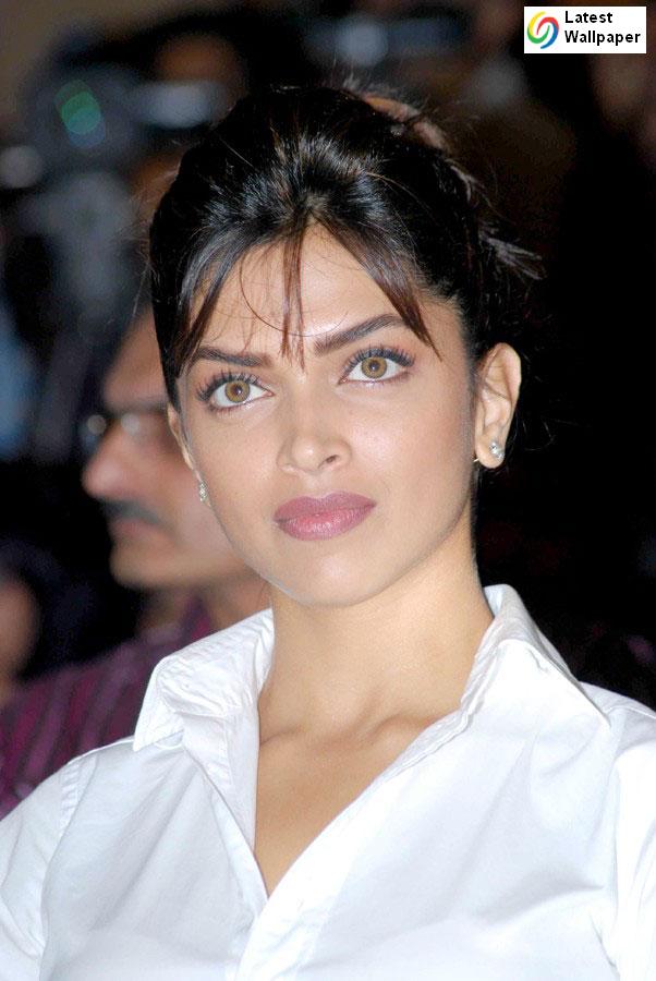 Deepika Padukone Wallpapers Latest
