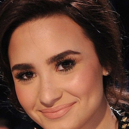 Demi Lovato Eyebrows Tumblr