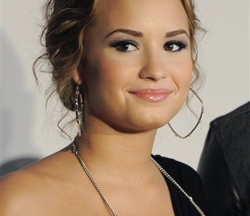 Demi Lovato Fat Arms