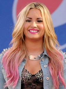 Demi Lovato Hair 2012 Blonde