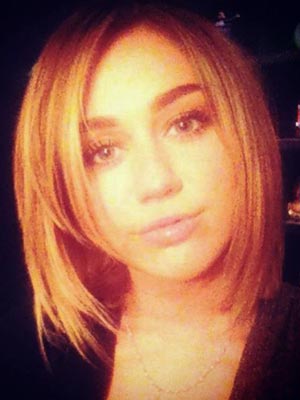 Demi Lovato Hairstyles And How To Do Them