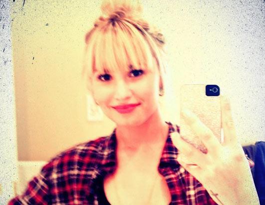 Demi Lovato Hairstyles With Bangs
