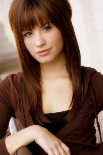 Demi Lovato Hot Pics