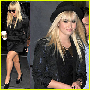 Demi Lovato X Factor Usa Group