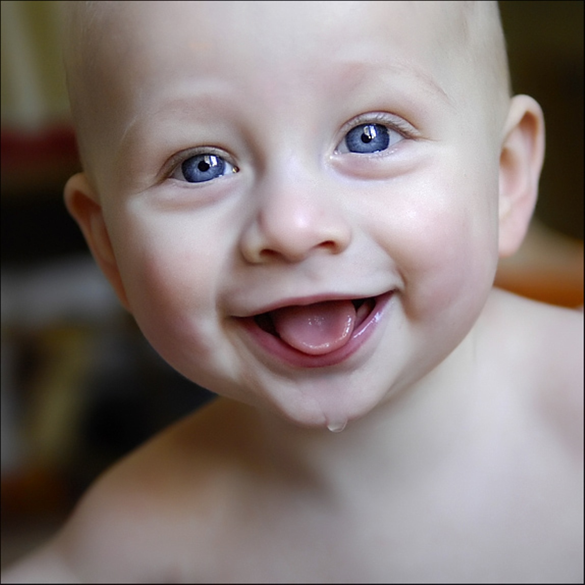 Desktop Wallpaper Lovely Baby
