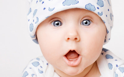 Desktop Wallpaper Lovely Baby