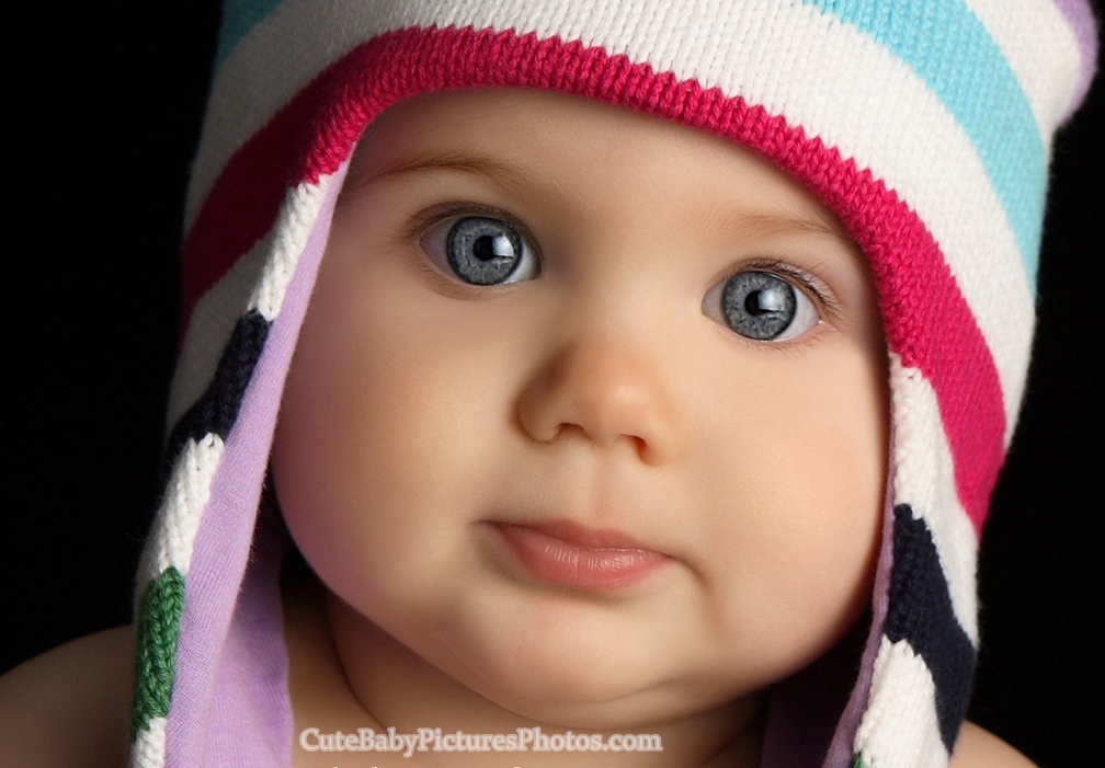Desktop Wallpaper Lovely Baby