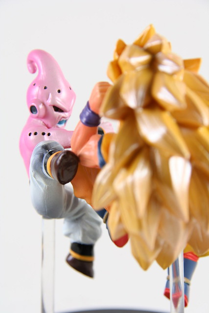 Dragon Ball Z Goku Super Saiyan 3 Vs Majin Buu
