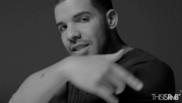 Drake And Rihanna Kissing
