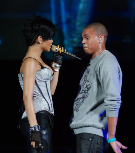 Drake And Rihanna Kissing Pics