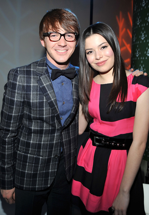 Drake Bell And Miranda Cosgrove Related