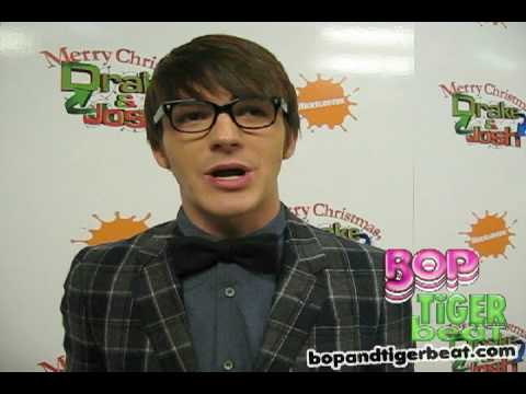 Drake Bell Drake And Josh Theme Song