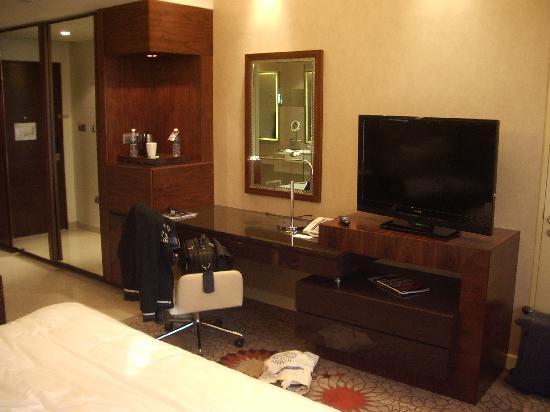 Pullman Dubai Mall Of The Emirates Agoda