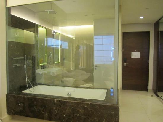 Pullman Dubai Mall Of The Emirates To Deira City Centre